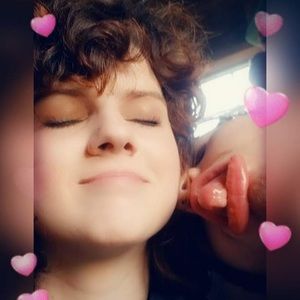 Meet your Posher, Dani